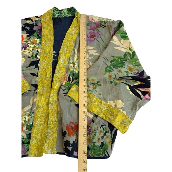 JOHNNY WAS Kimono Rare Reversible Size Small Rayon Viscose Pockets - Picture 6 of 15